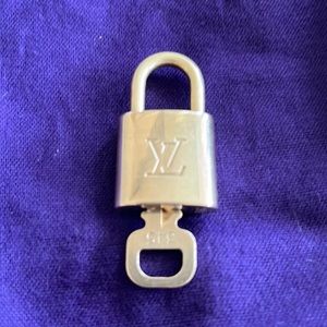 Authentic #345 Louis Vuitton Brass Lock & Key